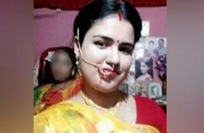 যৌতুকের টাকা না দিতে পারায় রচনাকে হত্যার অভিযোগ!