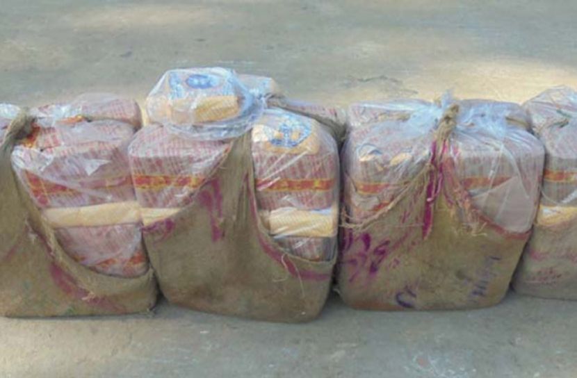 মৌলভীবাজারে পরিত্যাক্ত লক্ষাধিক ভারতীয় বিড়ি উদ্ধার