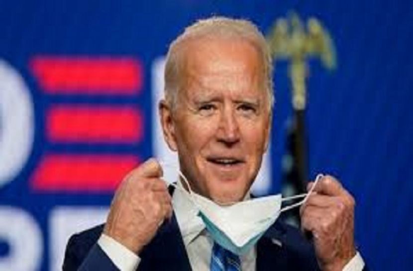 করোনা মোকাবেলায়  মাস্ক পরা বাধ্যতামূলক করতে চান বাইডেন