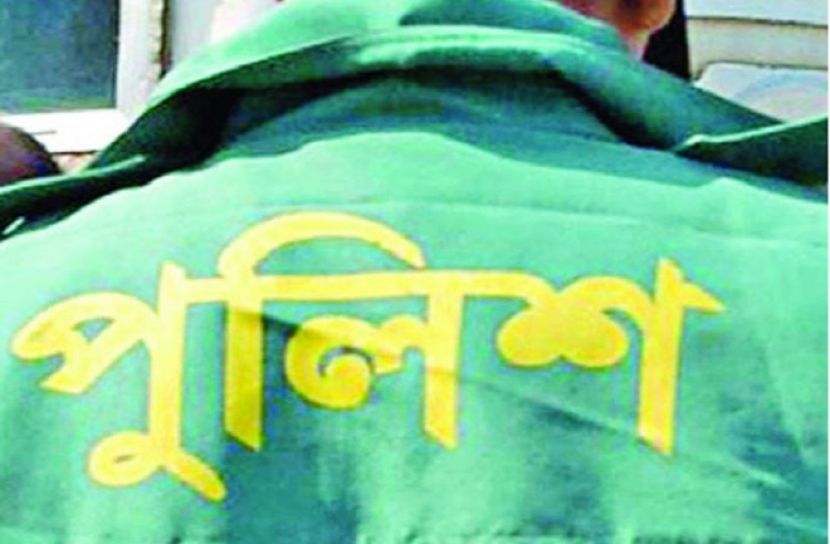 রাজধানীতে ইয়াবাসহ পুলিশের এএসআই গ্রেপ্তার