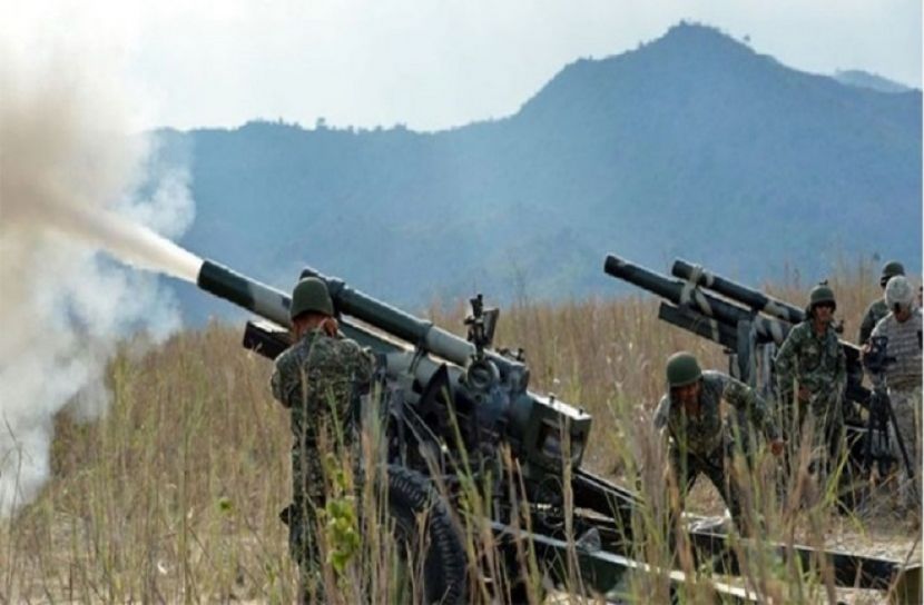 কাশ্মীরে ৪ ভারতীয় সেনাসহ নিহত ৭