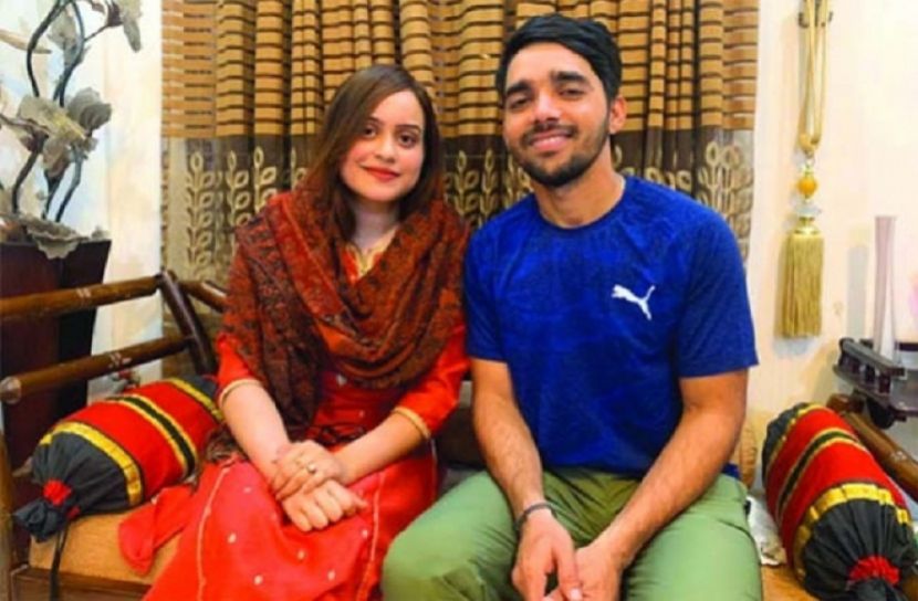 করোনায় আক্রান্ত মুমিনুল হক ও তার স্ত্রী