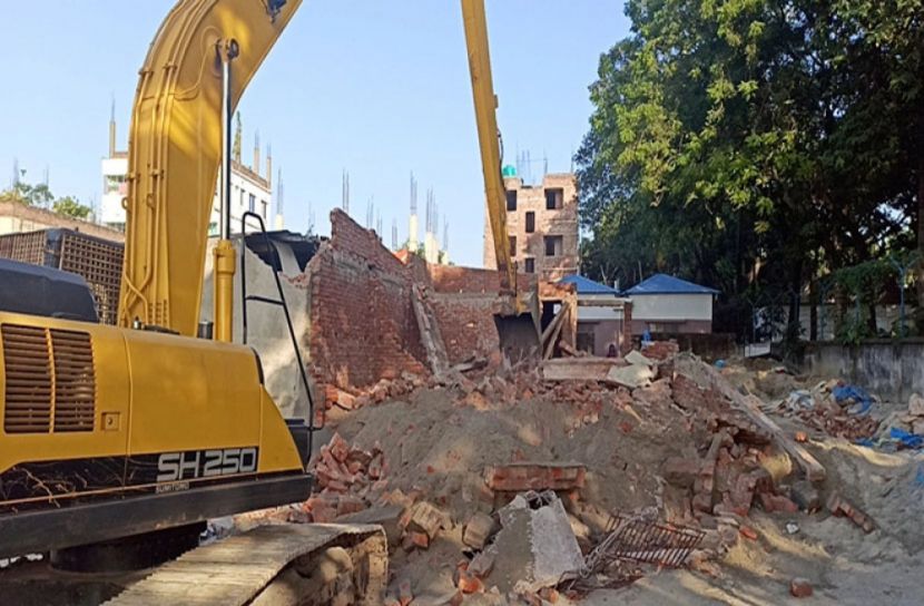 হাইকোর্টের স্থগিতাদেশ থাকা শর্তে ৩০টি স্থাপনা উচ্ছেদ
