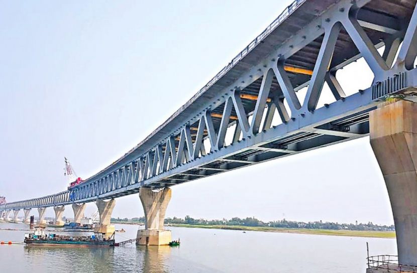 বিজয় দিবসের আগেই পূর্ণাঙ্গ কাঠামোতে পদ্মাসেতু