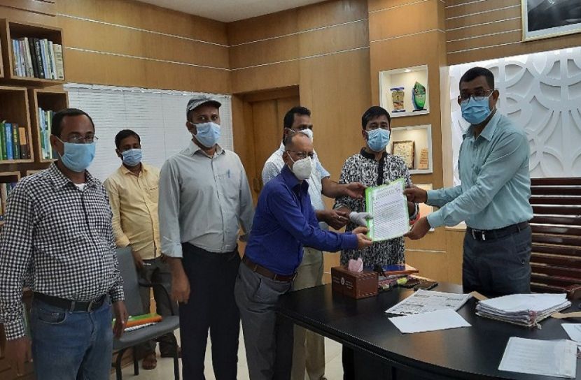 হবিগঞ্জে বিচার বিভাগ কর্মচারীদের স্মারকলিপি