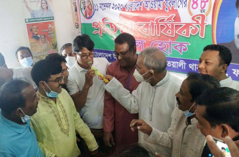 ফরিদপুরে যুবলীগের প্রতিষ্ঠাবাষির্কী পালিত