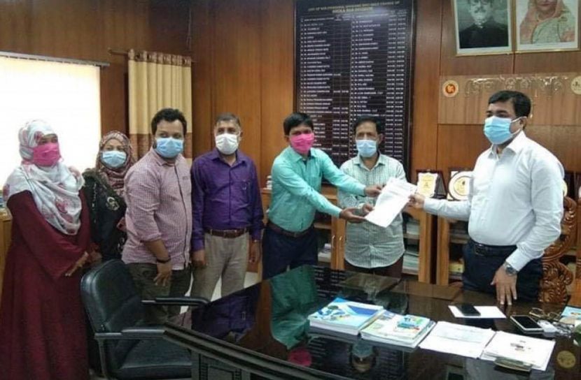 ভোলায় বিচার বিভাগীয় কর্মচারী এসোসিয়েশনের ৩ দফা দাবিতে স্বারকলিপি