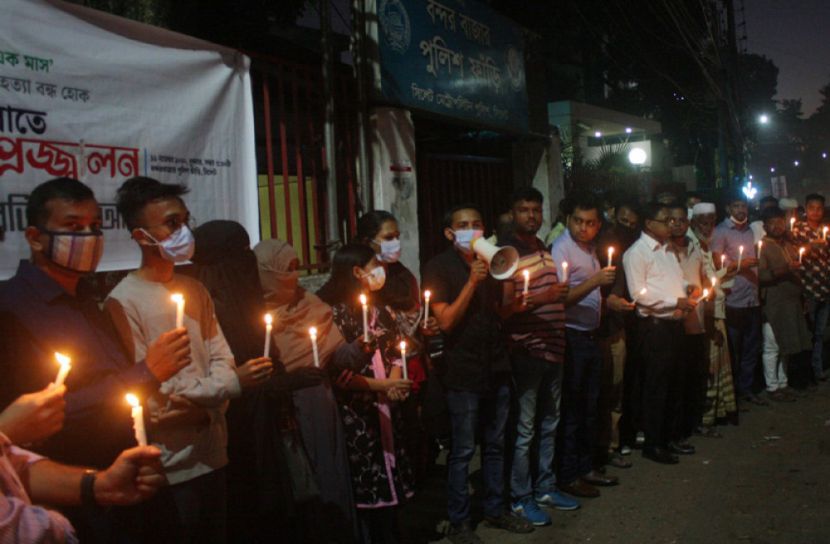 রায়হান হত্যাকাণ্ডের একমাস : আলোক প্রজ্জ্বলন থেকে বিচার বিভাগীয় তদন্ত দাবি