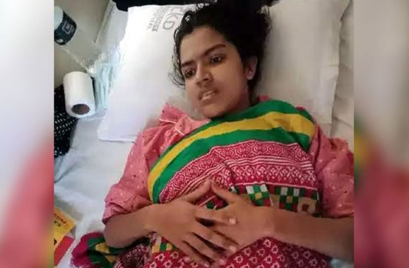 স্বামীর প্রতি স্ত্রীর ভালোবাসা