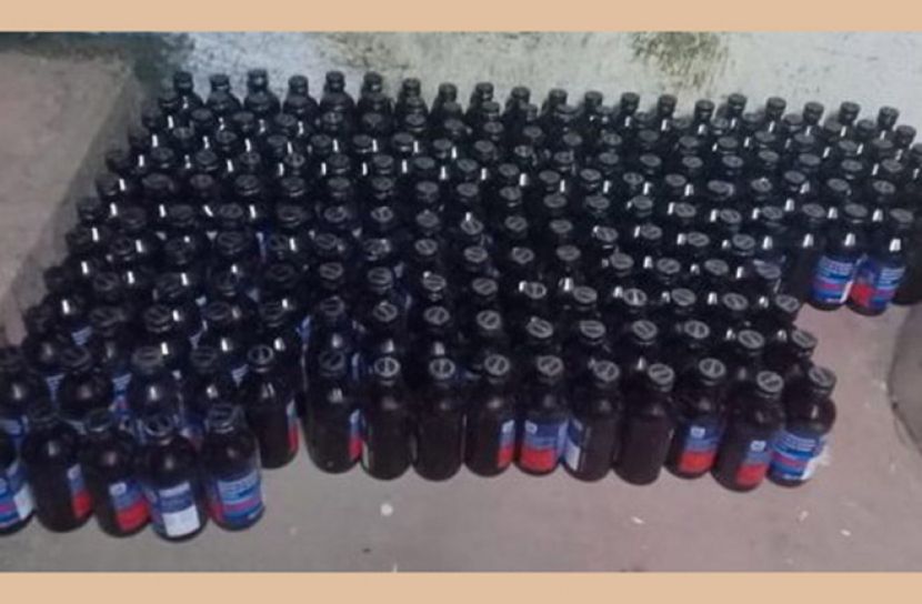 সিলেটে ২শ' বোতল ফেন্সিডিলসহ সিএনজি অটোরিক্সা জব্দ