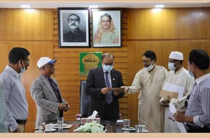 ইবি শিক্ষার্থীদের ইন্টারনেট খরচ দিল শিক্ষক সমিতি