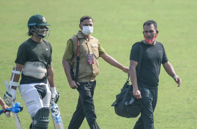 হত্যার হুমকিতে সাকিবের জন্য ‘গান ম্যান’