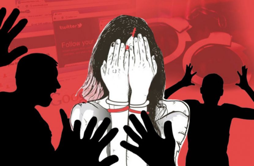 বাঁশঝাড়ে নিয়ে স্কুল ছাত্রীকে ধর্ষণ