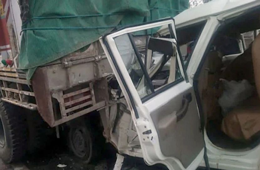 বিয়েবাড়ি থেকে ফেরার পথে সড়কে ঝড়লো ১৪ প্রাণ