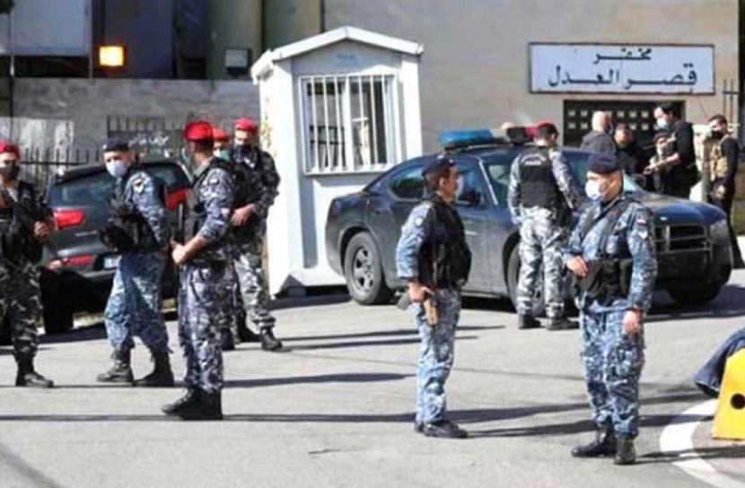 লেবাননে কারাগারের দরজা ভেঙে পালালো ৬০ বন্দি