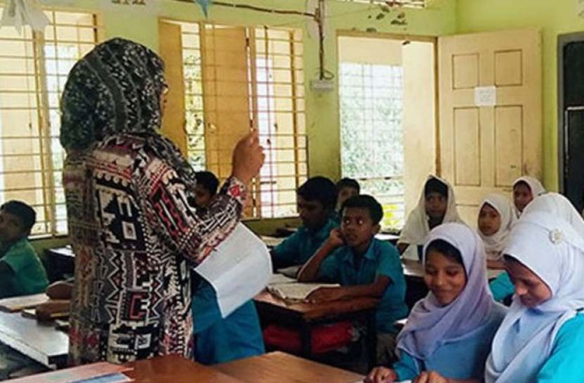 সারাদেশে স্কুল-কলেজে ৮০ হাজার শিক্ষকের পদ ফাঁকা