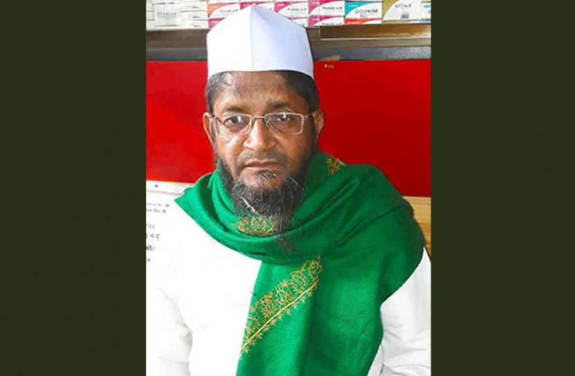 নামাজরত অবস্থায় ইমামের মৃত্যু