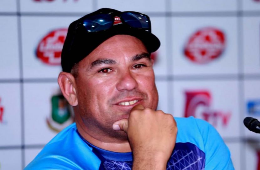 টাইগারদের হেড কোচ এখন ঢাকায়