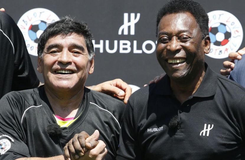 আশা করি একদিন আকাশে দুজনে ফুটবল খেলবো : পেলে