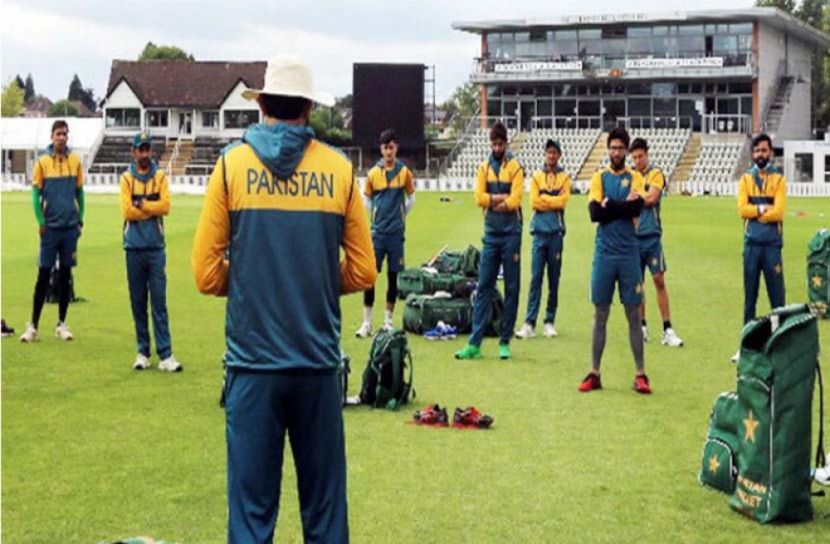 নিউজিল্যান্ড সফরে যাওয়া পাকিস্তানের ৬ ক্রিকেটার করোনায় আক্রান্ত
