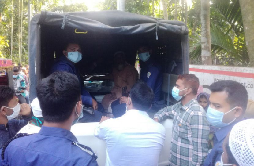 ভোলায় মক্তব ও মাদ্রাসার বরাদ্দকৃত চাউল আত্মসাত, আটক ২ 