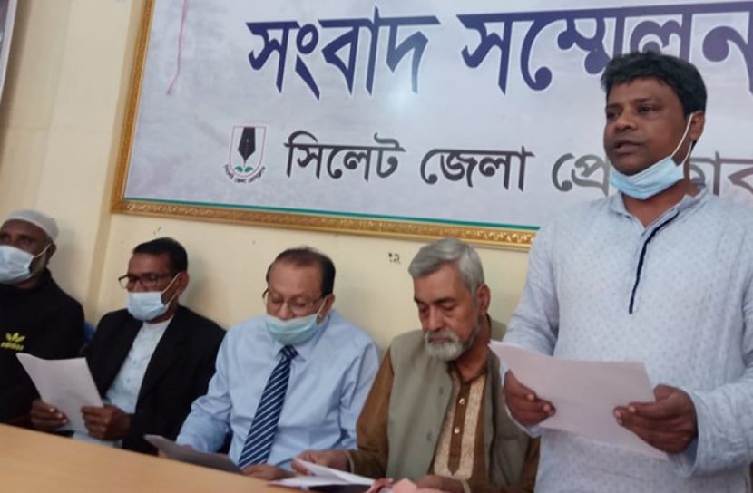 নতুন নকশায় বেড়িবাঁধ না হলে বিপর্যয় নেমে আসবে