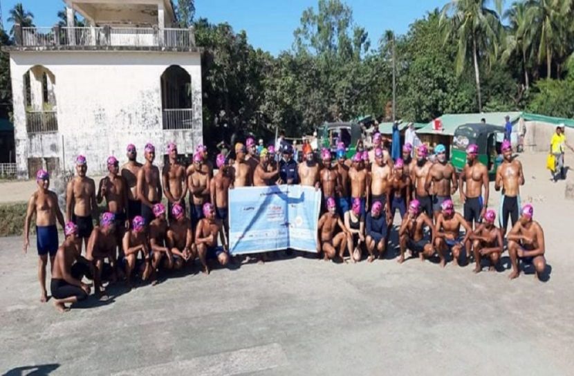বাংলা চ্যানেল পাড়ি দেয়ার প্রতিযোগিতায় দুই নারীসহ ৪৩ সাঁতারু