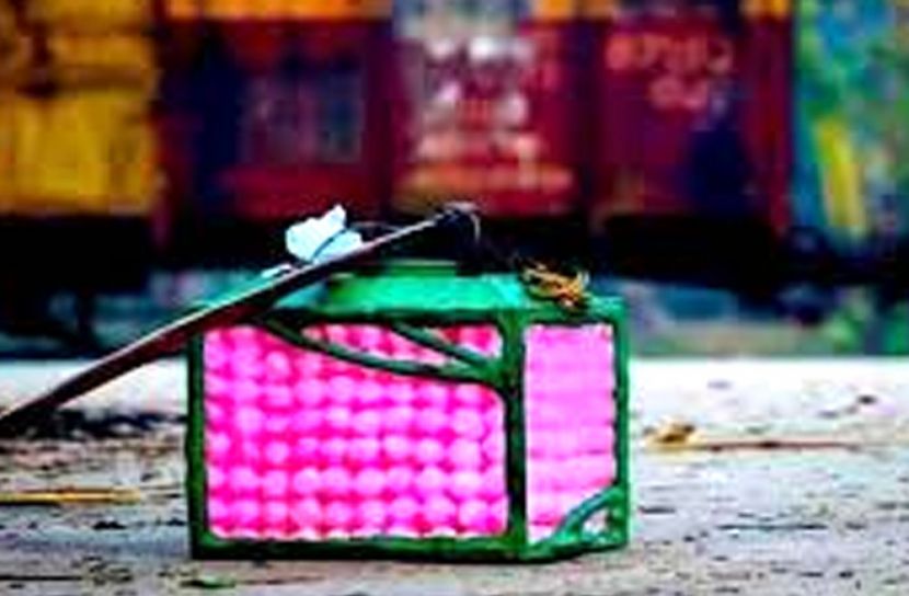 শৈশবের এক টুকরো আনন্দ ‘হাওয়াই মিঠাই’