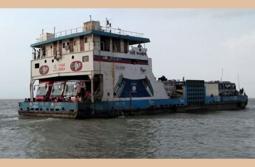 নাব্যতা সংকটে ভোলা-লক্ষীপুর রুটে ফেরি চলাচল