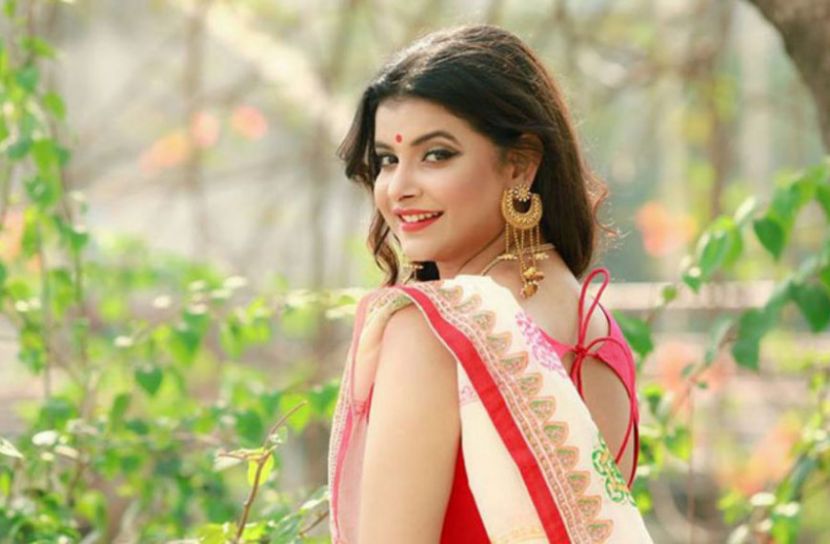 প্রচুর বিয়ের প্রস্তাব পাচ্ছেন ফারিয়া