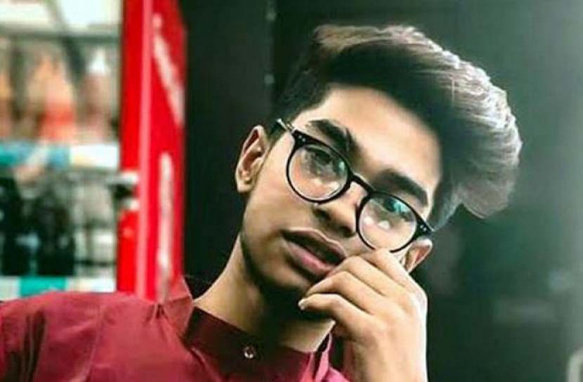 রাজধানীতে ট্রাকের ধাক্কায় নটরডেম কলেজ ছাত্রের মৃত্যু