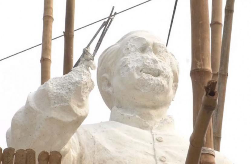 কুষ্টিয়ায় বঙ্গবন্ধুর ভাস্কর্য ভাঙচুর