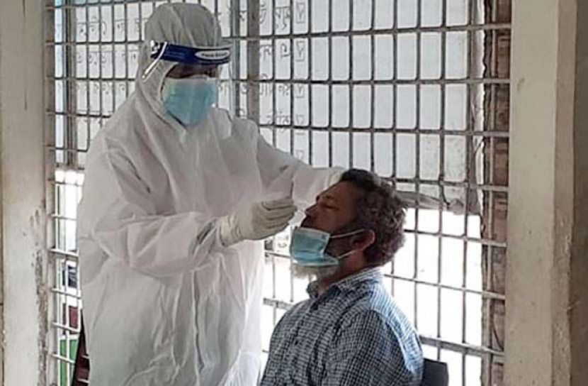 সিলেটে চলছে ফ্রি ‘অ্যান্টিজেন টেস্ট’