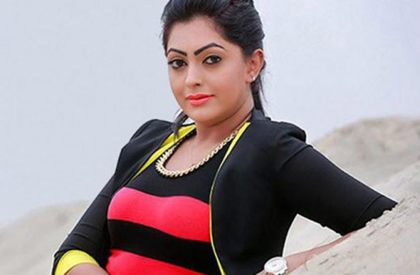 বউ সাজানো ও বিয়ের খরচ দিবেন নিপুণ