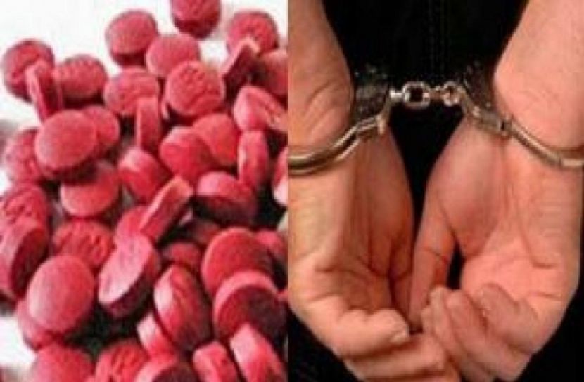  রাজধানীতে ইয়াবা বিক্রির সময় গ্রেফতার ৩