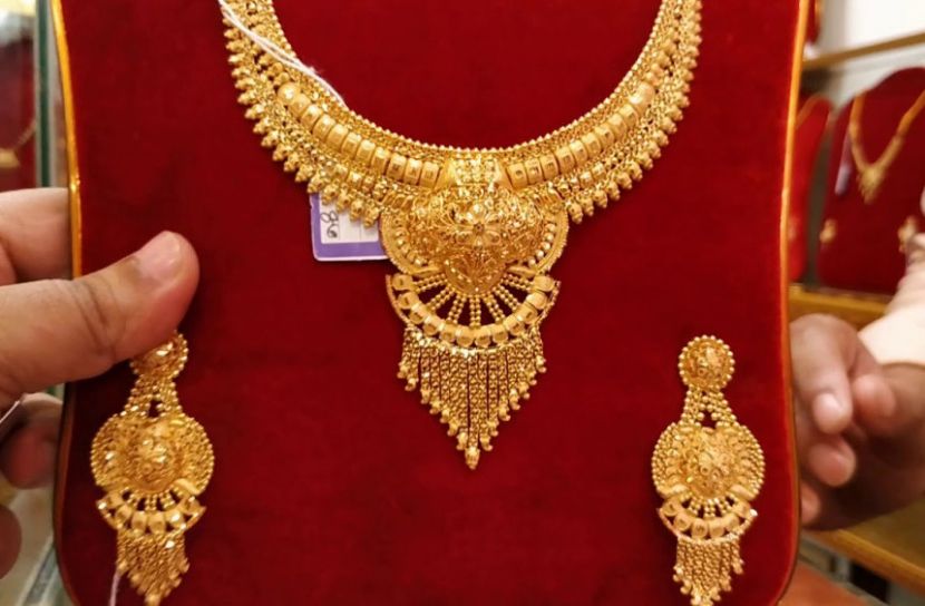 বাড়ছে স্বর্ণের দাম 