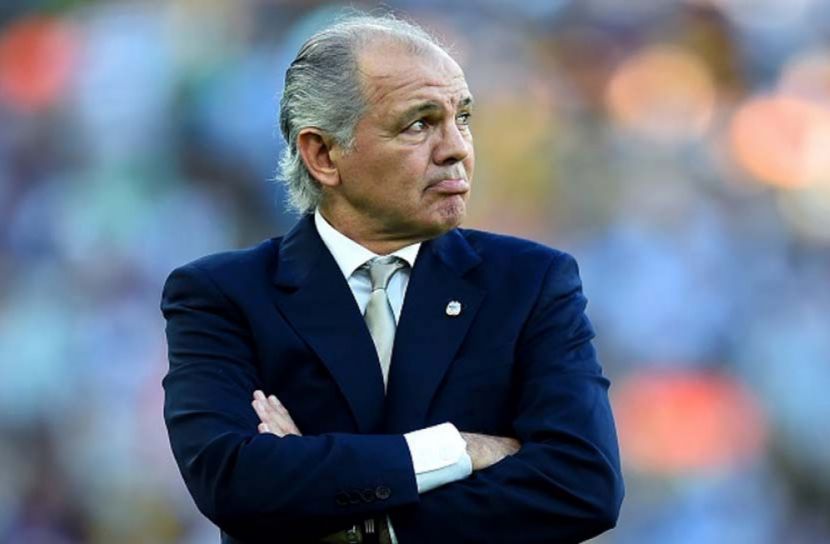 আলেসান্দ্রো মারা গেছেন