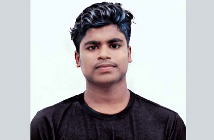 ছিনতাইকারীকে জাপটে ধরায় কলেজ শিক্ষার্থী খুন