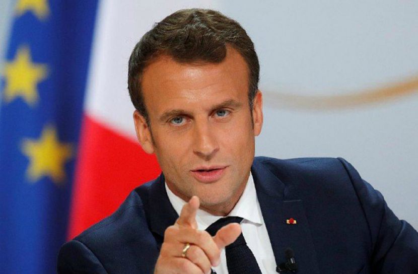 ফ্রান্সের মন্ত্রিসভায় ইসলামবিরোধী বিতর্কিত আইন পাশ