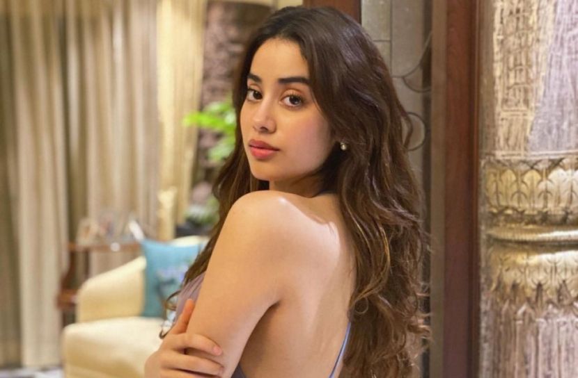 নাচের অনুশীলনে ব্যস্ত শ্রীদেবী কন্যা জাহ্নবী