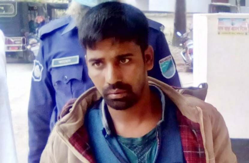 গৃহবধূকে ধর্ষণের অভিযোগে গ্রেফতার ১