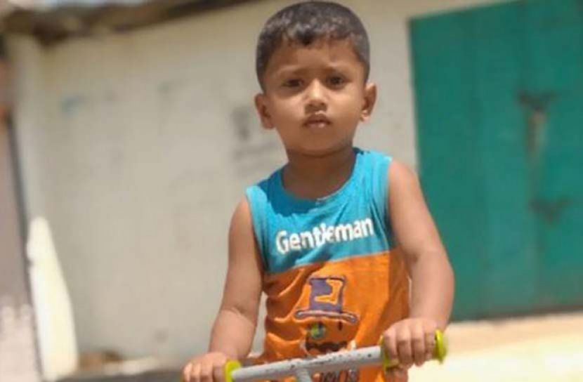 মাথায় পাথর মেরে শিশু খুন, যুবক আটক