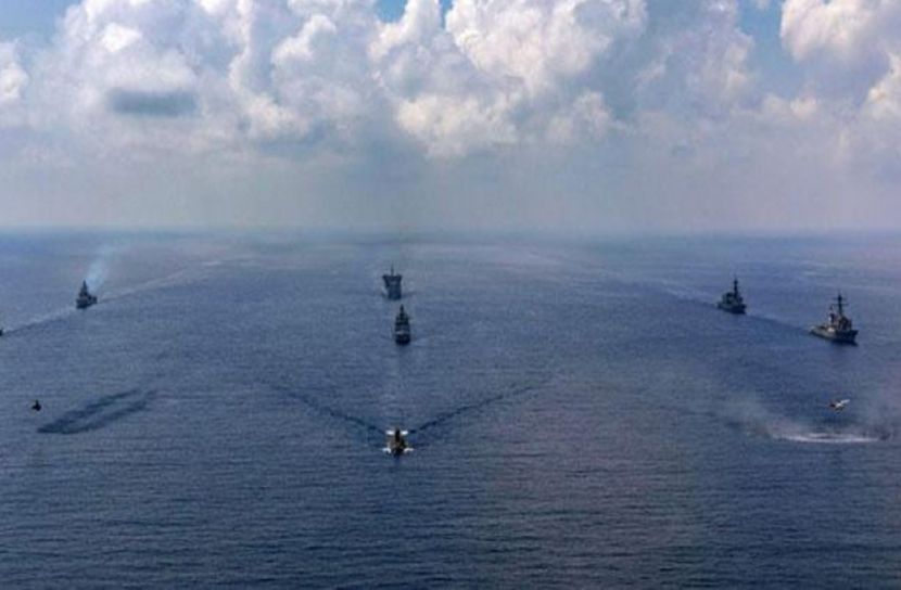 চীনকে রুখতে ১২০ রণতরী