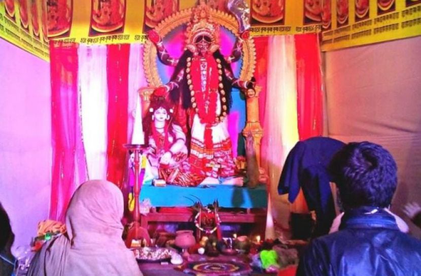 বোয়ালমারীতে শ্রী শ্রী দক্ষিণা কালী পূজা অনুষ্ঠিত 