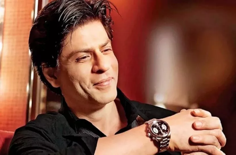 করোনা চিকিৎসায় ৫০০ রেমডেসিভির টিকা দিলেন শাহরুখ