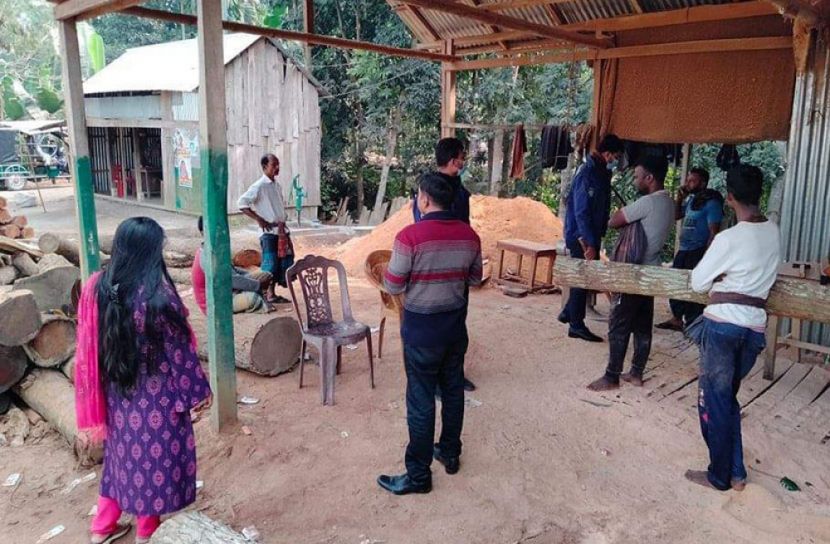 বোয়ালমারীতে ভ্রাম্যমাণ আদালতের জরিমানা 