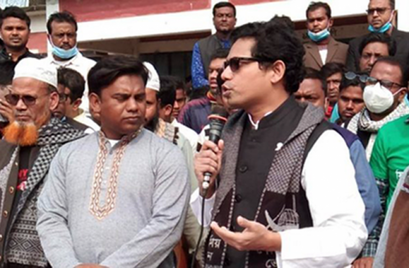 স্বল্প শিক্ষিত ফেরদৌসই সিংড়ার যোগ্য মেয়র : পলক