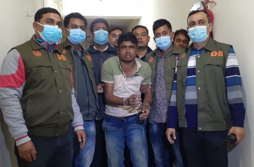 অস্ত্রসহ গ্রেফতার সিলেটের ডাকাত সর্দার ভয়ংকর হাজারী