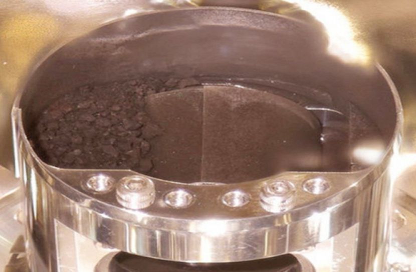 মহাশূন্য থেকে আনা হলো রাইয়ুগু গ্রহাণুর  টুকরো