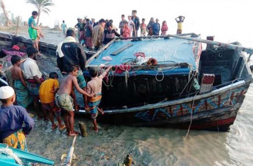 মেঘনায় ট্রলারডুবি: এখনও ৮ জন নিখোঁজ 